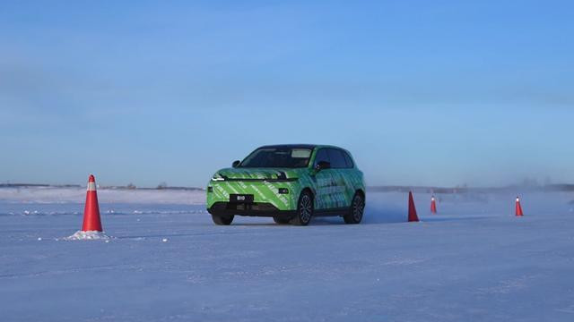 零跑B10：寒冬里的温暖骑士，重新定义冬季用车体验！