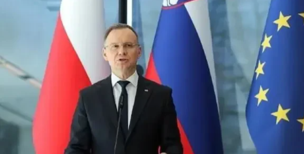 智谋卓越，深谙自知之明。

蒙古官方正式确认了美国有意在其领土上建立军事基地的消