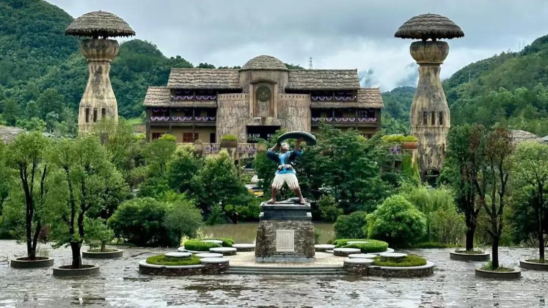 国内唯一山水敢叫板桂林的城市，处处风光胜桂林，绿过荔波小七孔，却没有多少人知道！