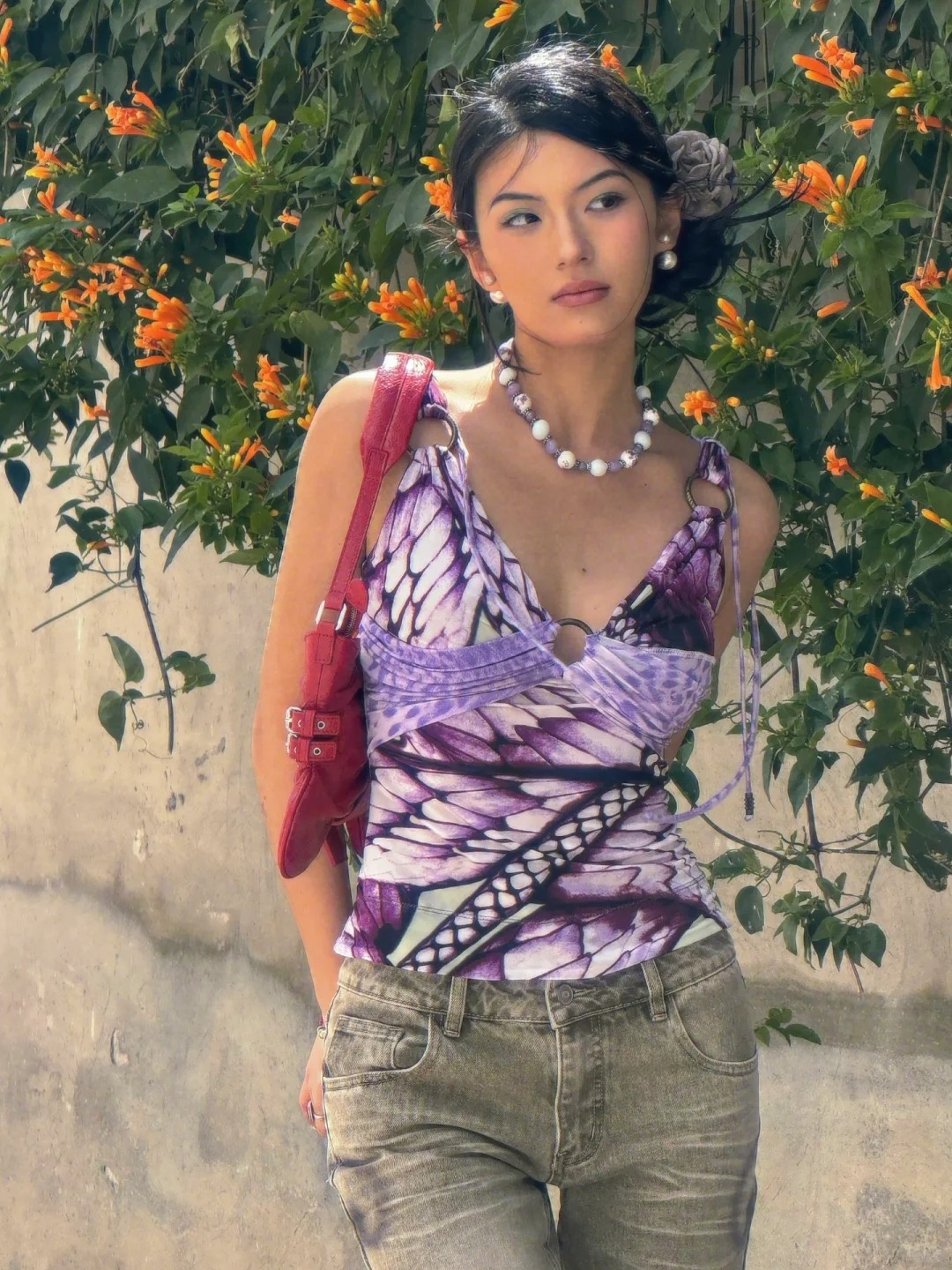 不好意思，提前入夏咯
☀️☀️☀️
阳光使我的肉体和灵魂全部从冬季苏醒过来