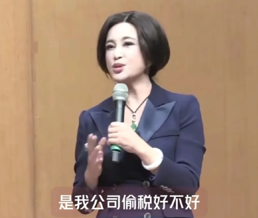 刘晓庆：我绝对不会自杀
当年金星问刘晓庆：“在那（监狱)里面，有想过要了断自己吗