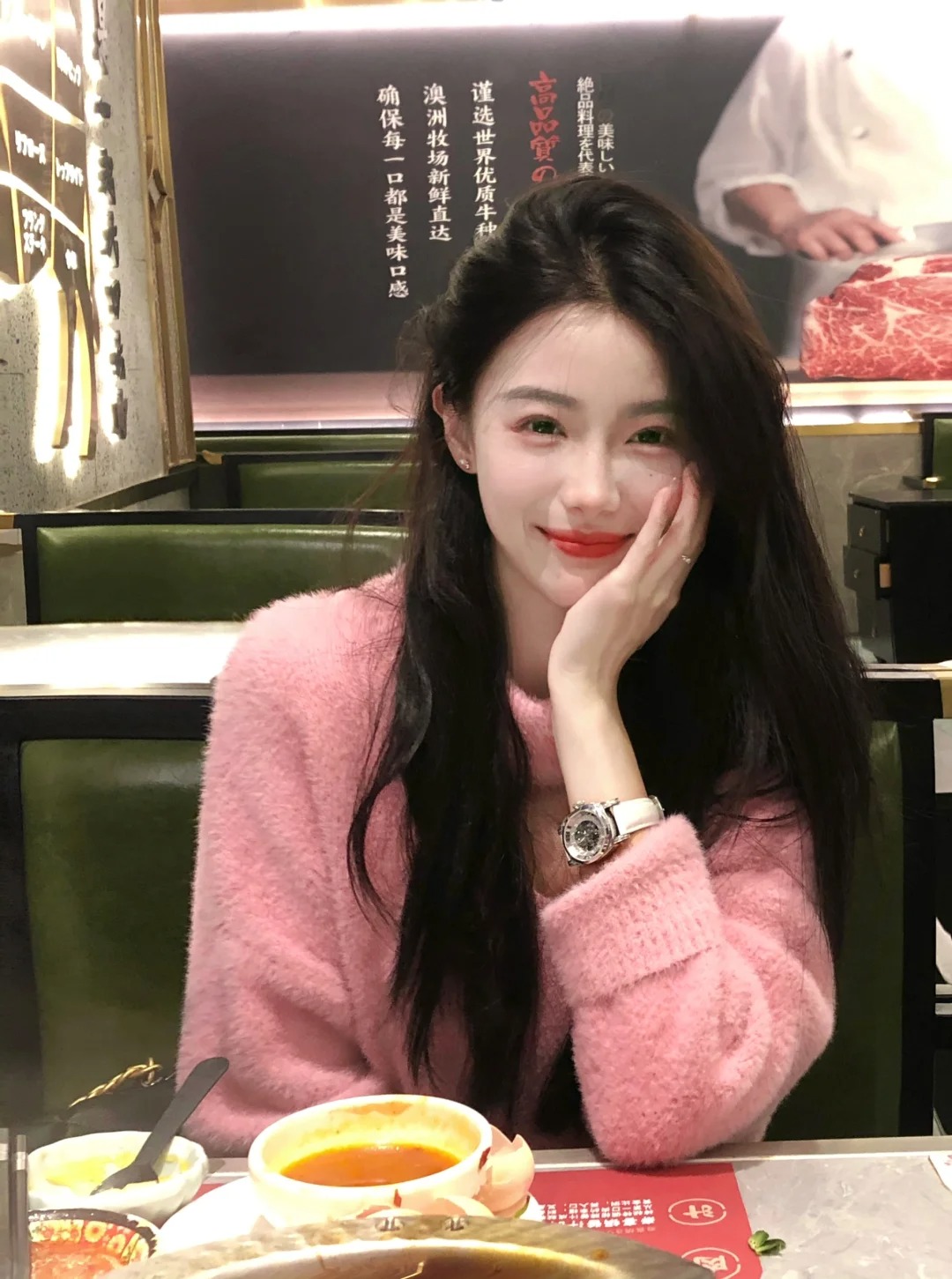 餐厅拍照姿势合集⸝⸝⸝⸝⸝ˁ῁̮ˀ
吃饭博主整理了一年的餐厅拍照姿势
真的太有生