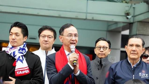 赖清德元旦讲话疯狂挑衅，2025台海新局势，朱立伦喊出四字口号