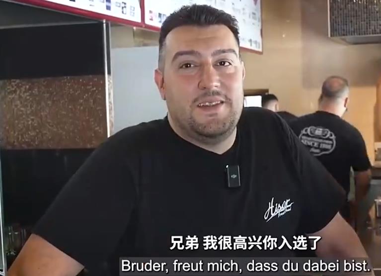 德国战车这十年没有高中锋，踢的太累了，二娃影锋的作用也没1014那两届那么突出。