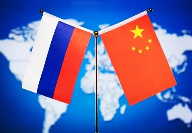我们为啥不和俄罗斯结盟？
       我认为，和俄罗斯“结伴不结盟”这是中国深