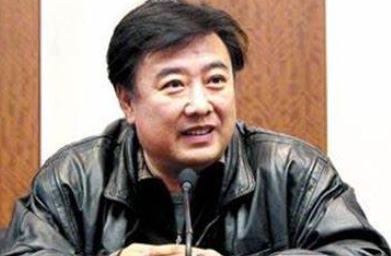 陈国军：从演员到导演的华丽转身 