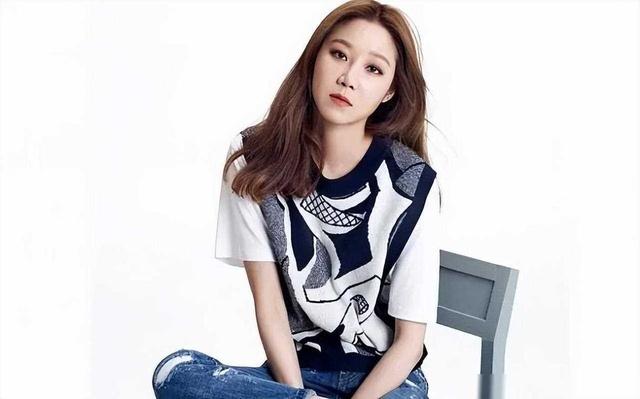 小沈阳的女儿沈佳润:曾因长相太丑被骂像猴,如今逆袭撞脸韩星(小沈阳女儿简介)-第25张图片-九妖电影 小沈阳的女儿沈佳润:曾因长相太丑被骂像猴,如今逆袭撞脸韩星(小沈阳女儿简介)-第25张图片-九妖电影