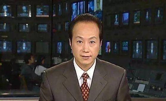 曾经的央视“国嘴”罗京，17分钟一战封神