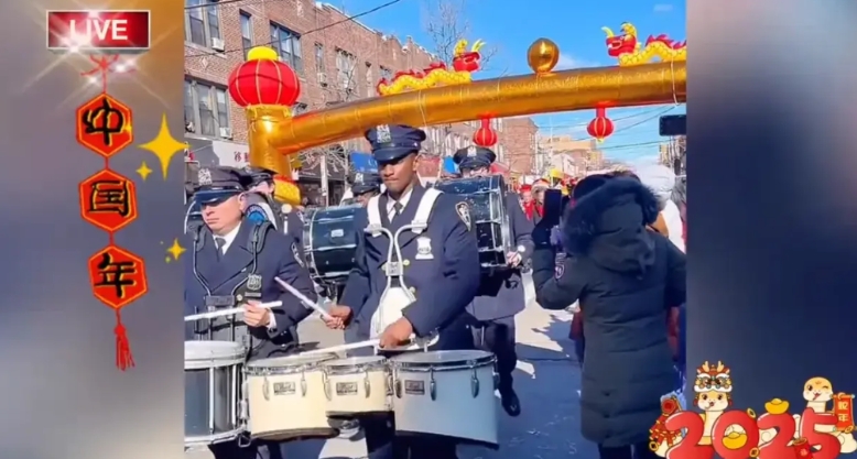 太气人了，春节到底是给谁过的？
我很多年没见过舞狮了，但国外有
我很多年没见过舞