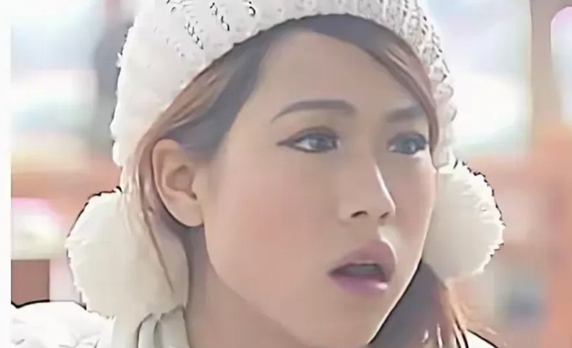 太闹心了！湖南长沙，有一名女子长大之后，自认为天生丽质，容貌出众，在看到父母平庸