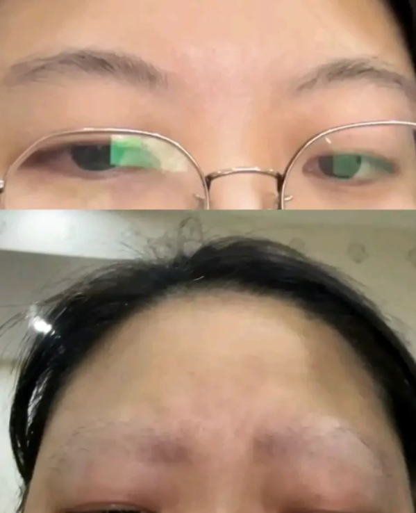 “真搞笑!”近日一重庆女子养了一只鹦鹉，只要她进家鹦鹉就挂在她身上，以为鹦鹉是在