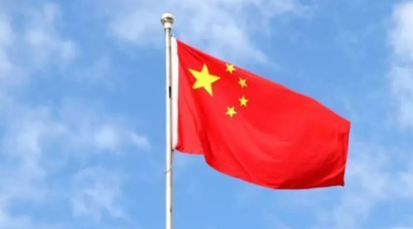 我们国家一方面在大力度推进免签，继续深化高水平开放，积极引进外资，但是圣诞节都过
