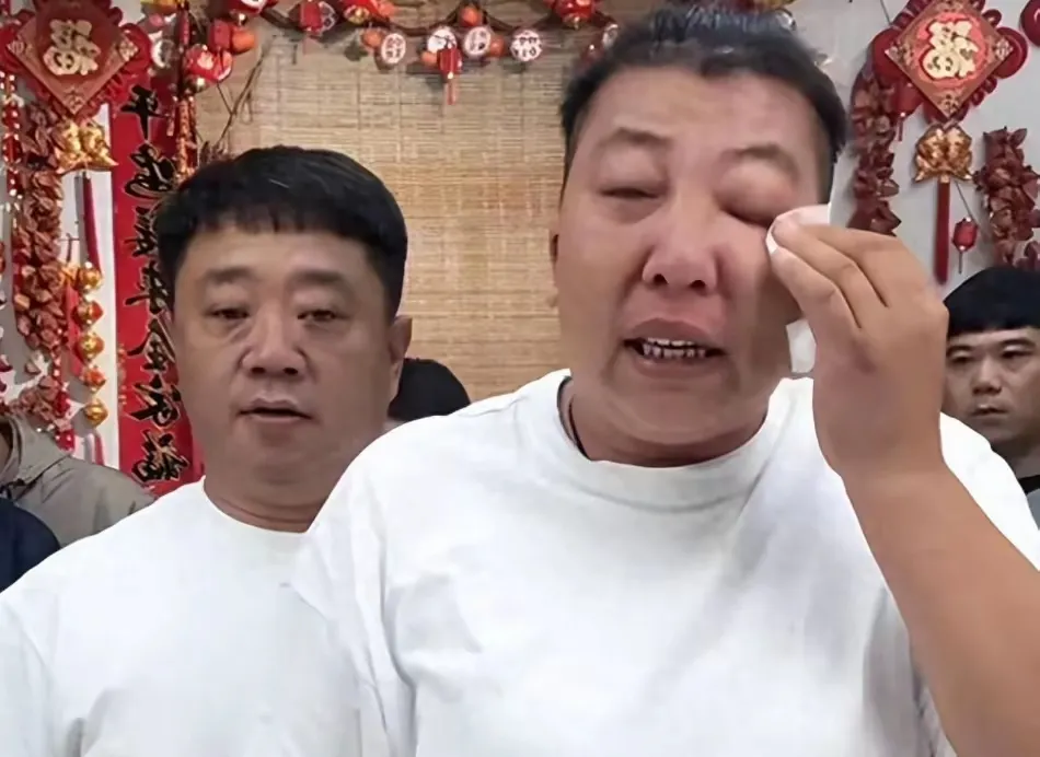 东北雨姐被罚165万，这消息一出，网上炸开了锅，大家都说这回可是真金白银的教训啊