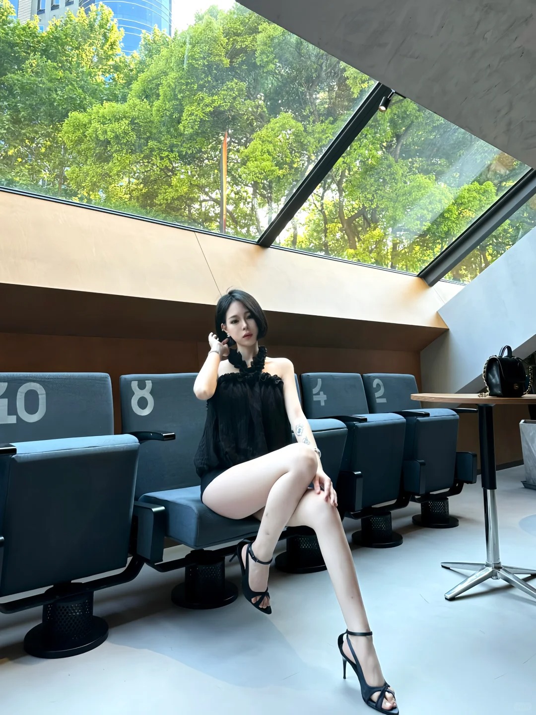 深海不会因为一杯沸水而加温