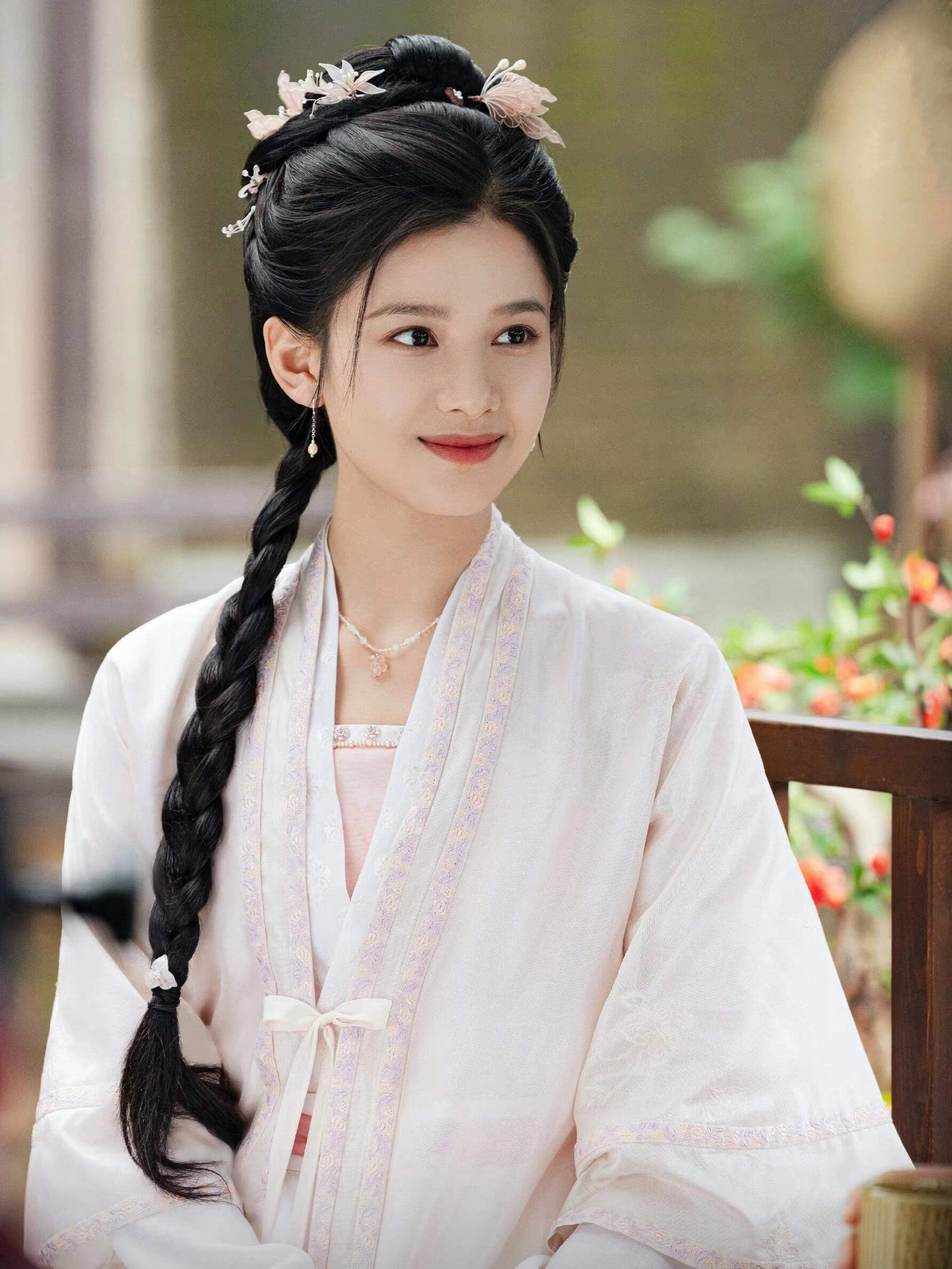 惜花芷：就爱看女孩子搞事业！