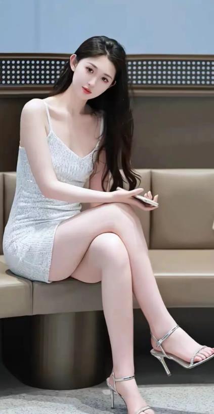 穿衣显瘦，脱衣有肉。这种女人才是极品