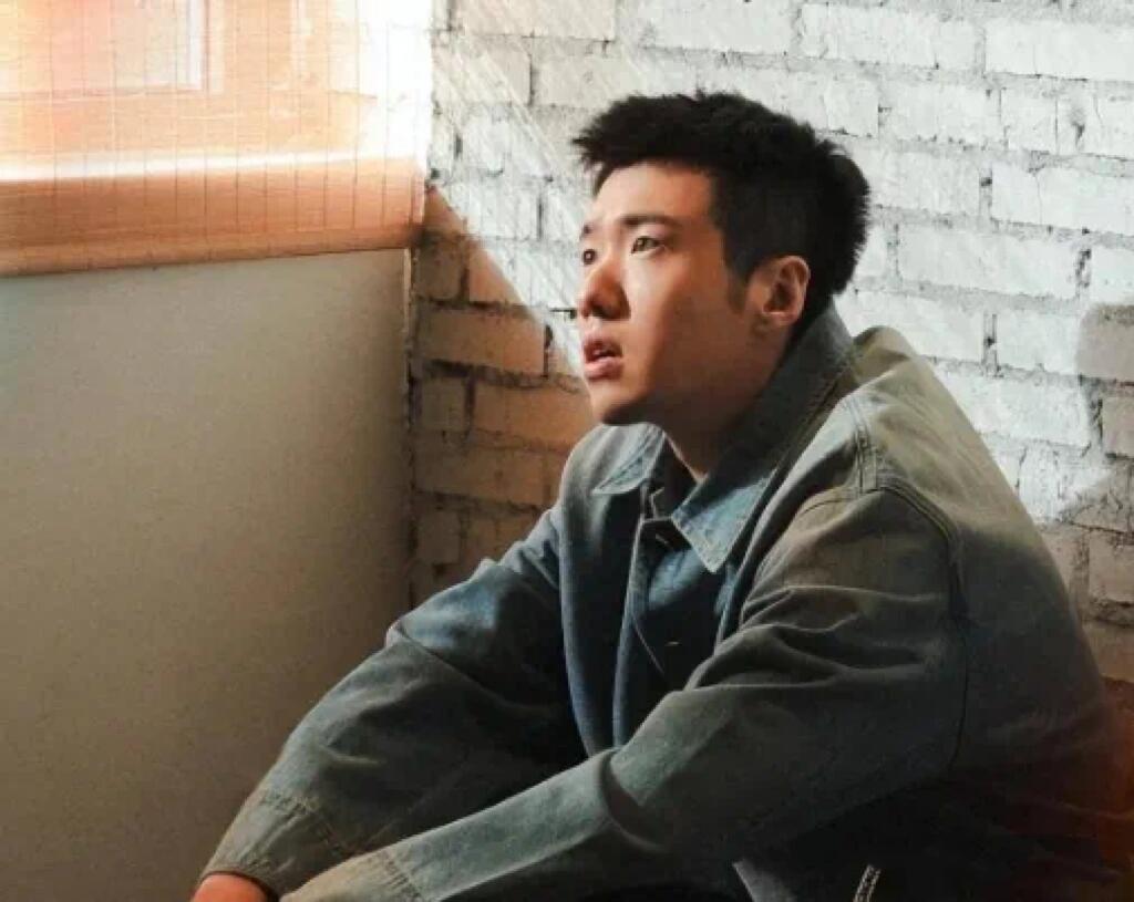 《凡人歌》:要不是他分两次给了落魄哥哥7万元，李晓悦永远不知，坐拥千万资产的那隽到底有多“心机”