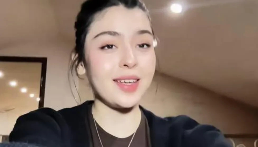 惊闻20岁歌手诗琳病逝，满心皆是悲恸与惋惜。她青春正好，前途无量，精通四国语言，