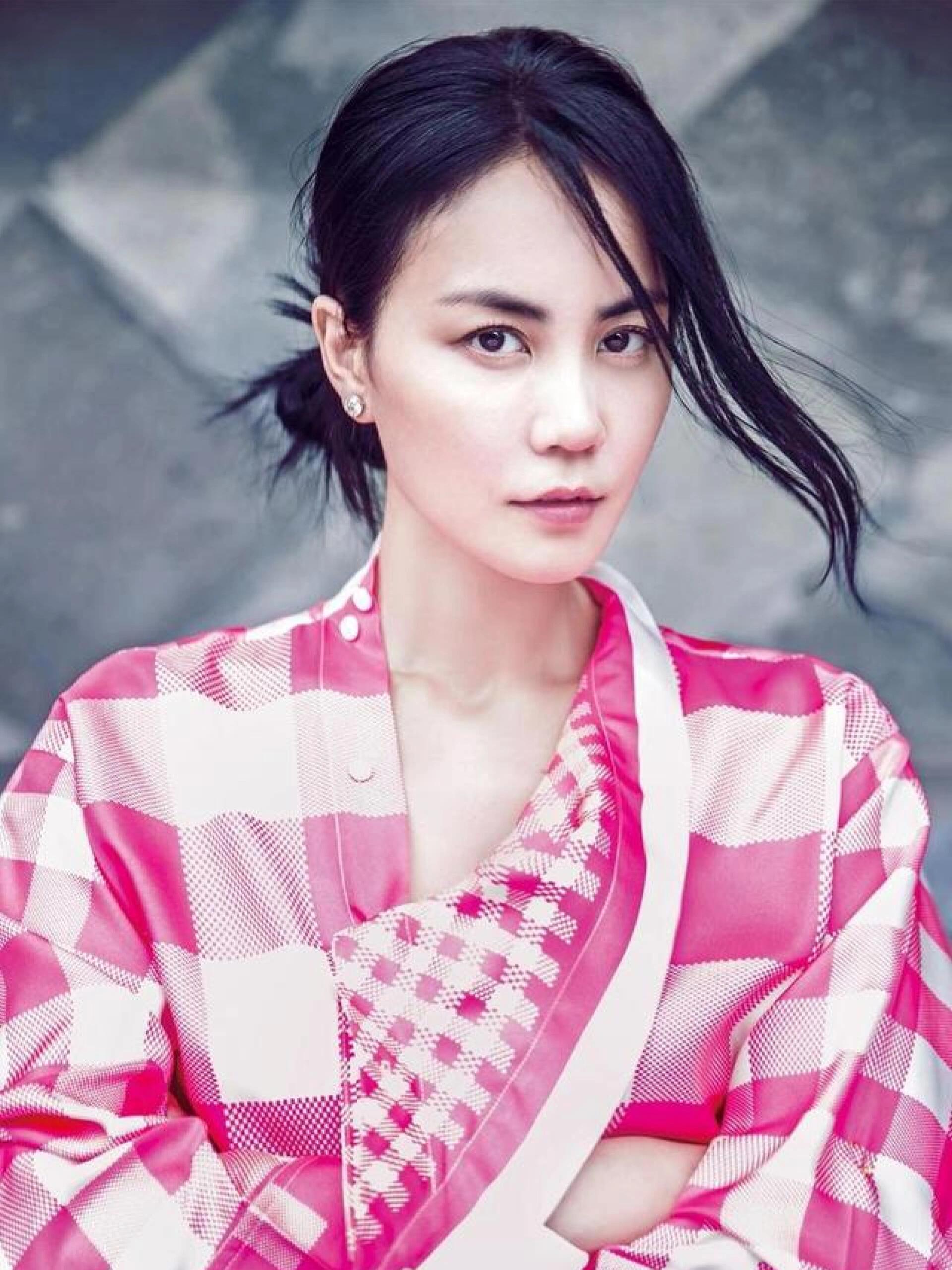 王菲的早年经历