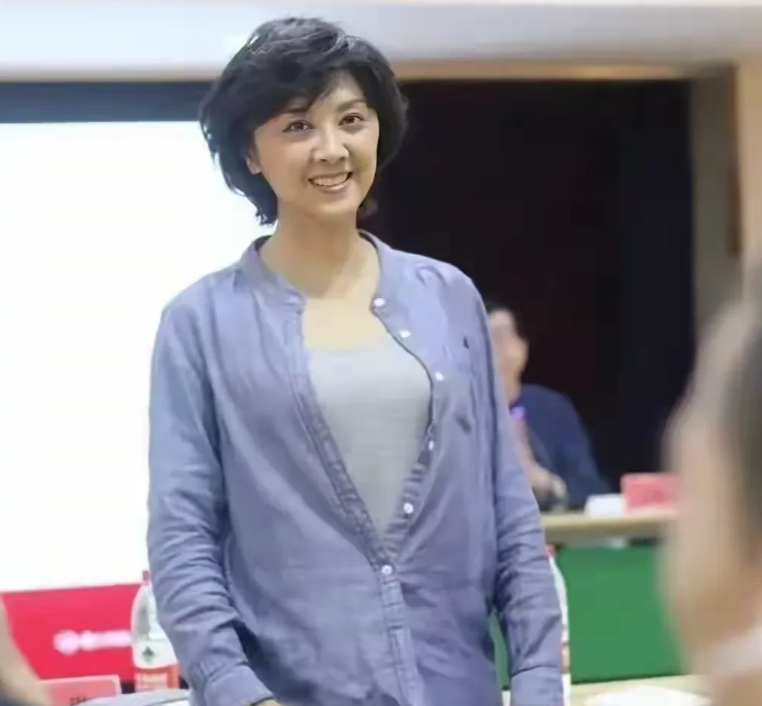 在演艺圈中，美女千千万万，长得美的人不计其数，但像她这样能够从年轻一直美到70多