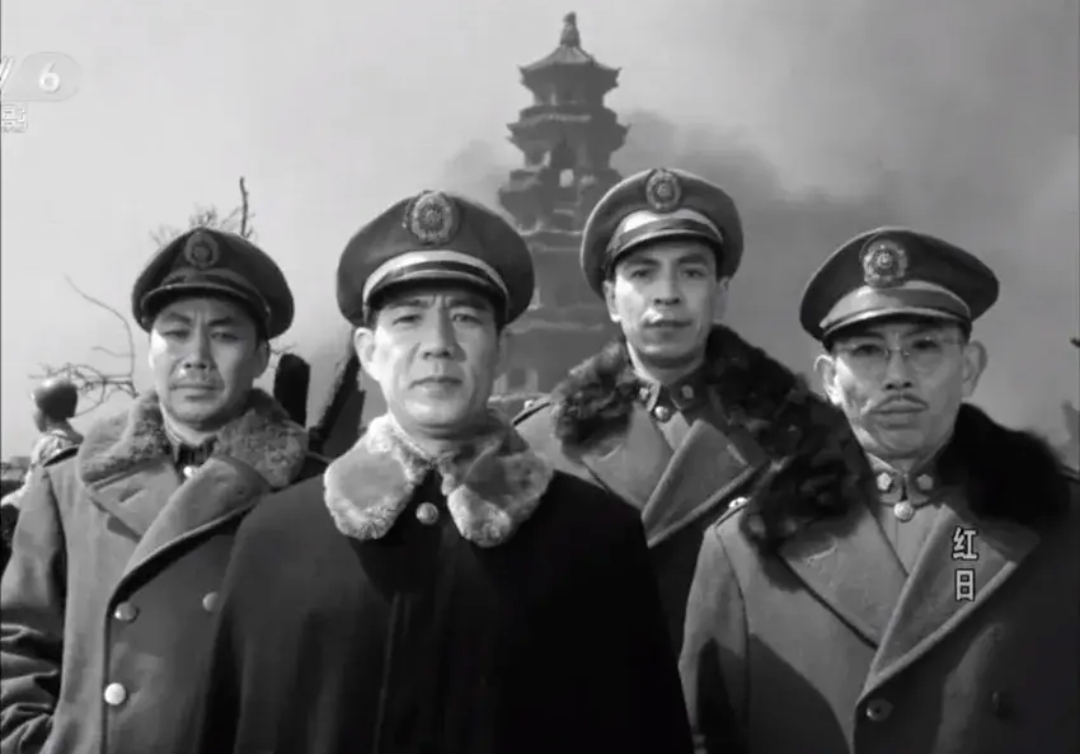 再次回看电影《红日》，照片最后的那位旅长的情商很值得称道。

整编74师攻占涟水
