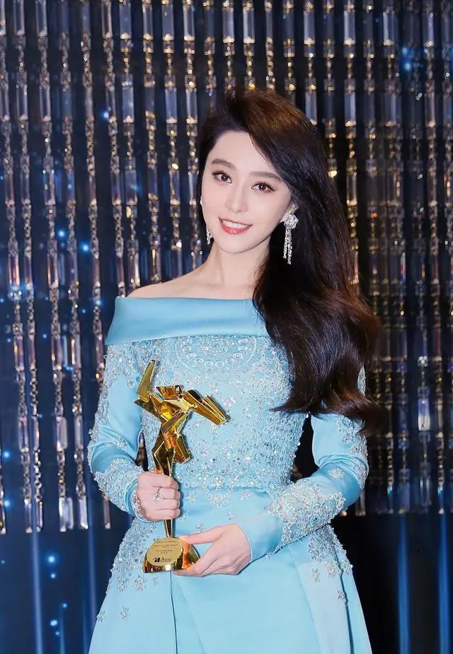 4位劣迹艺人复出梦碎，遭全网抵制