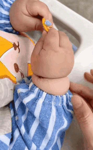 蚊子界的耻辱！！
史上死的最悲催的蚊子,没有之一[捂脸]