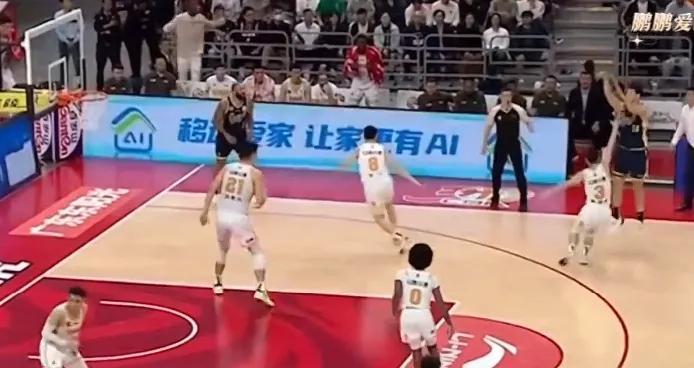 广东战胜了山西，杜润旺一个人投3分，山西队5个人看着他投。估计潘江也会说，投，让