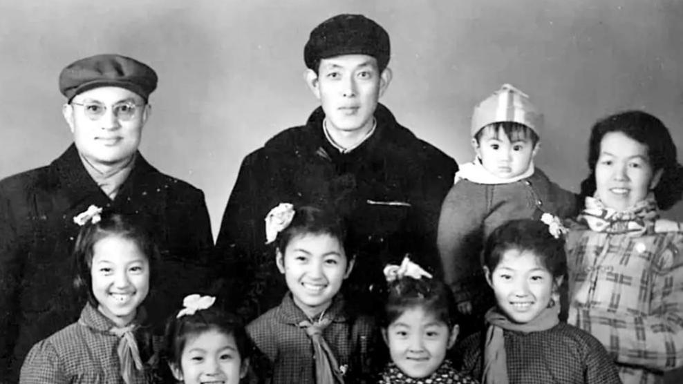 1967年，开国少将被打成“反党乱军集团头目”，审查期间自尽身亡