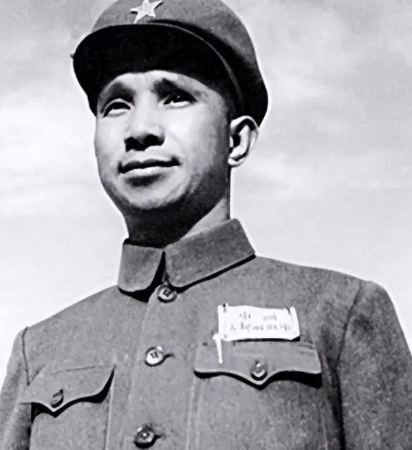 1955年授衔，林等人被授予“元帅”，粟裕却被授予“大将”，这到底是怎么回事？有