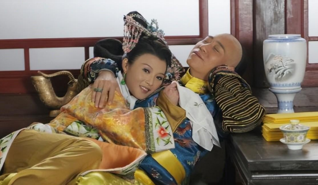 难怪咸丰帝31岁暴毙，你看他逃往热河干了啥？每天都做4件致命事
