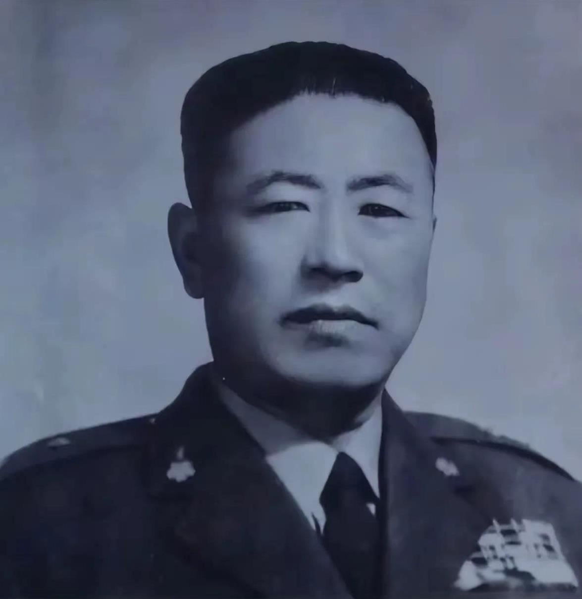 1946年，国民党同意释放叶挺，但要求我党释放被俘的马法五。为表诚意，刘伯承亲自