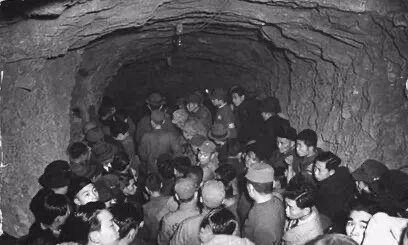 致命15元：1958年防空洞血案背后的借钱纠葛