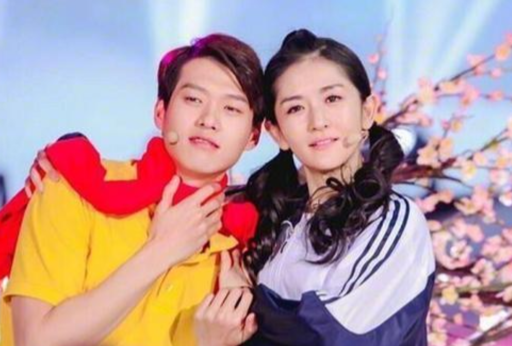 在光怪陆离的娱乐圈里，明星之间的关系往往超乎大众的想象，其中师徒情谊便是其中温馨
