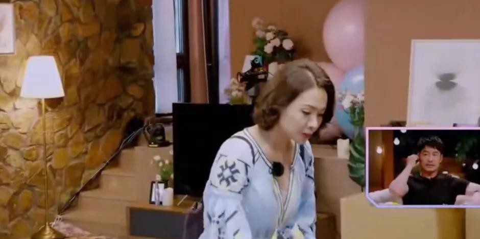 夫妻穿衣有分歧 审美不同需沟通

                       