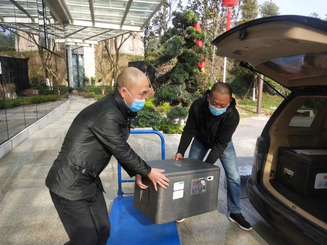 重庆万州血站血液库存告急，倡议无偿献血