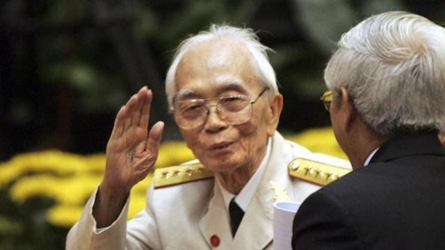 ​1979年，得知少林将军许世友亲征，越南大将武元甲笑着说了两个字