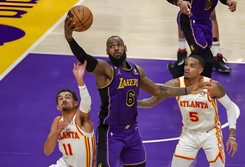 凯斯勒为什么性顿要绑定凯斯勒
哪怕如安吉所有两首轮 湖人也愿意出两首轮
不出首轮