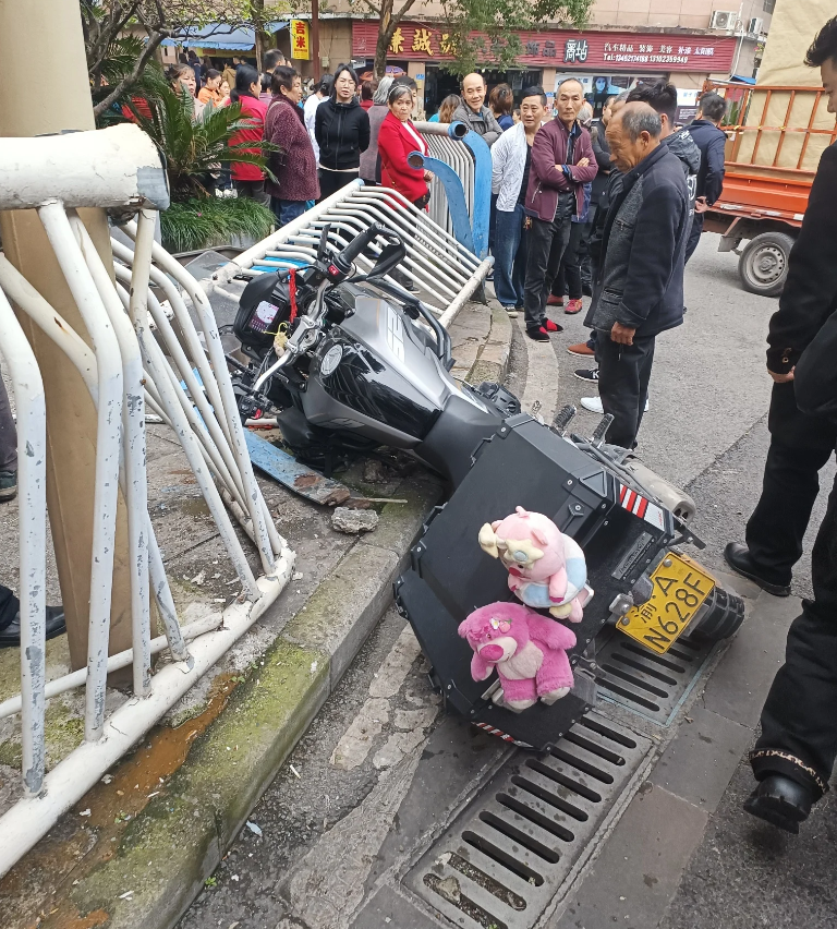 这个位置又遭交通事故