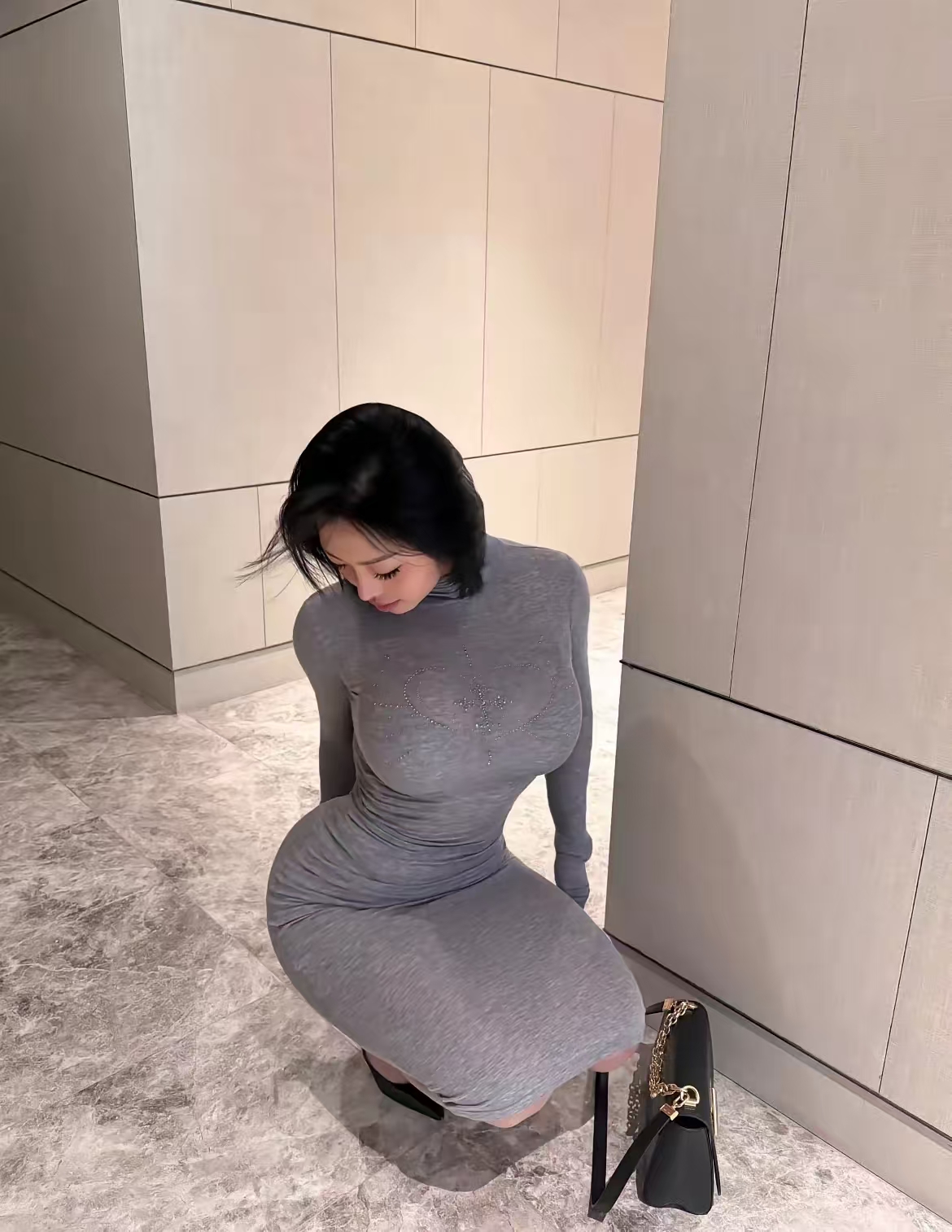 都25岁了男朋友还是不想跟我结婚，怎么办