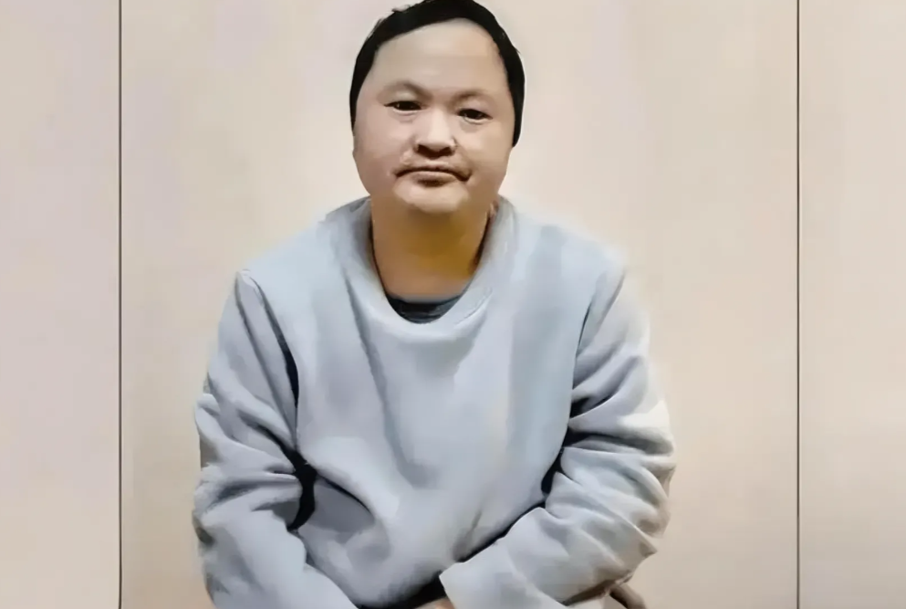 拜年行贿，副局长后悔不已
四川阿坝州黑水县自然资源局原副局长王永森到直系上级领导