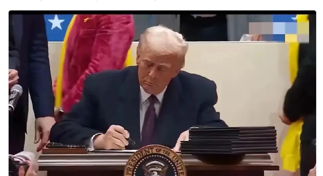 忍了四年，特朗普就职典礼结束后一分钟也不能再忍了。
    2021年1月20日