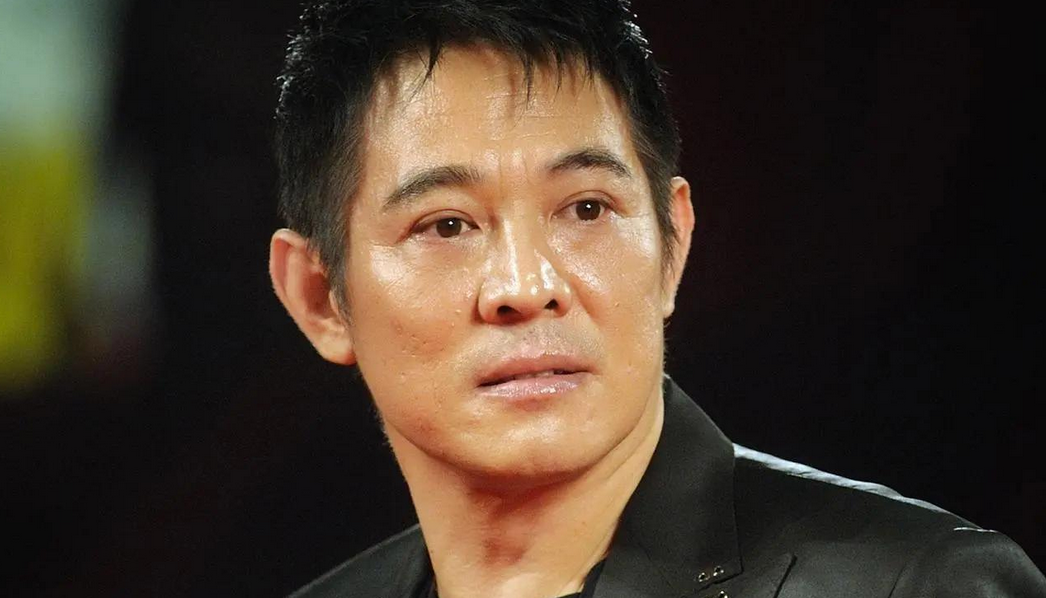 谢苗聊李连杰，那是直戳心窝子。

谢苗评价李连杰，一针见血，他说道“李连杰虽然1