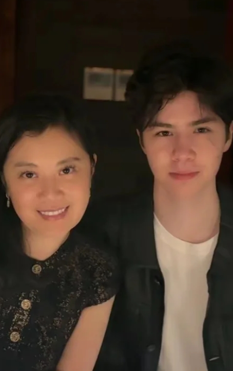 姜丰：跨界人生的华丽转身