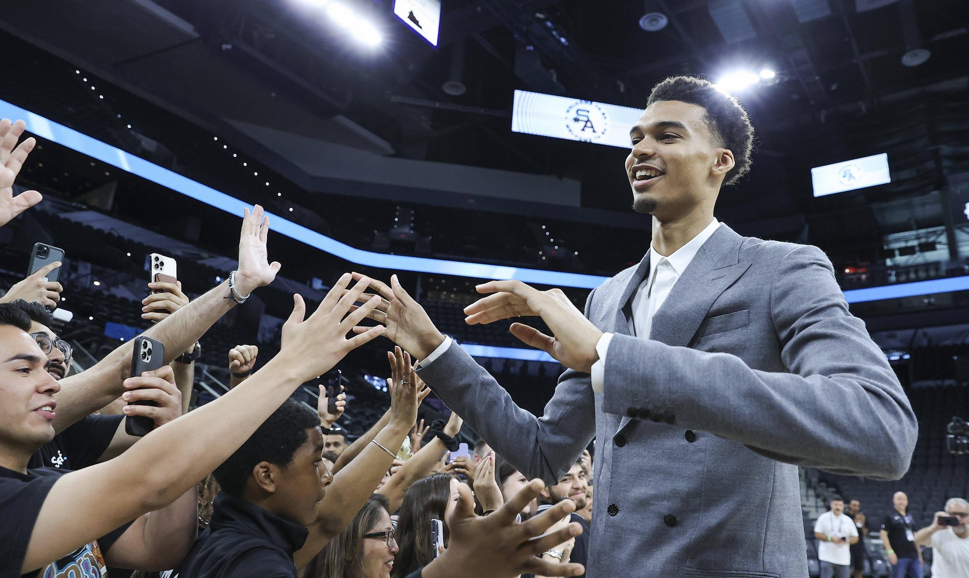 文班亚马MVP、DOPY全明星那个先兑现