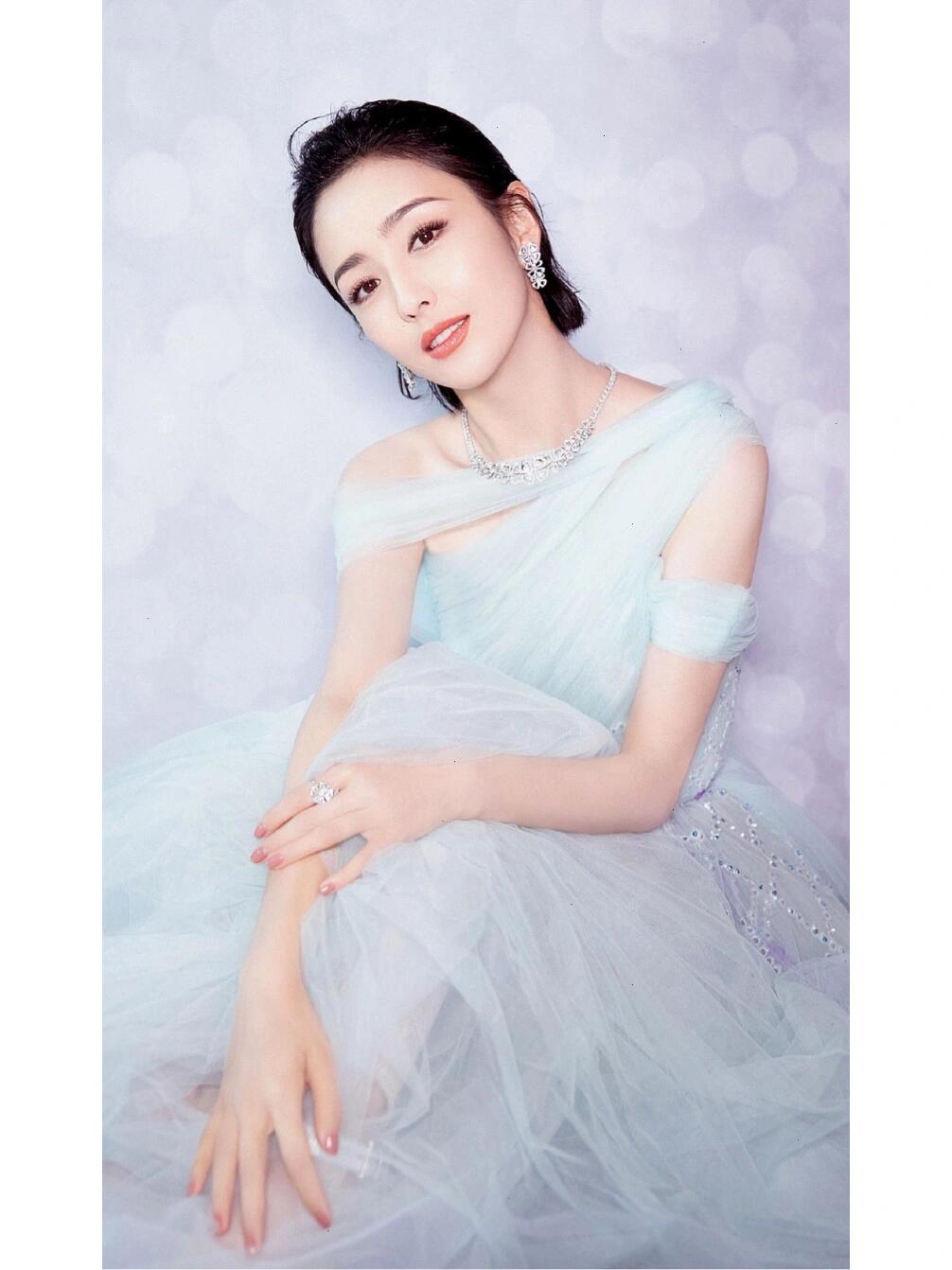 佟丽娅——气质绝佳