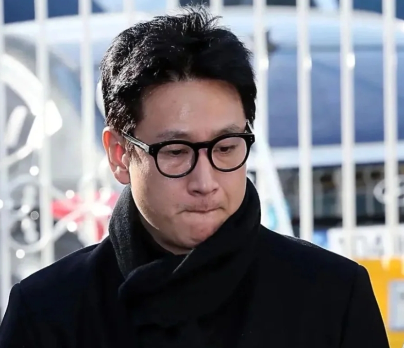 李善均：韩国演艺圈的璀璨星辰，永远的怀念