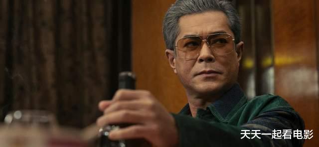 王晶新片追男仔，恶搞九龙城大爷版龙卷风，网友估计内地不上映（王晶谈追龙）-第7张图片-九妖电影