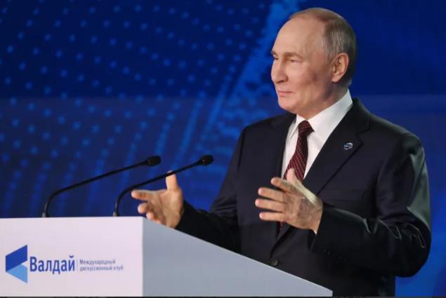 普京允许改善俄美关系！

普京12月22日接受俄新社采访，被问及是否愿意改善同美