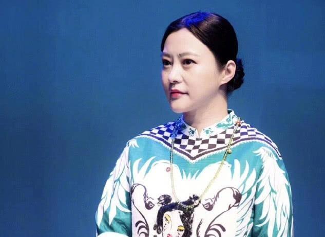 郝蕾：历经两婚两离的波折，独自抚养双胞胎